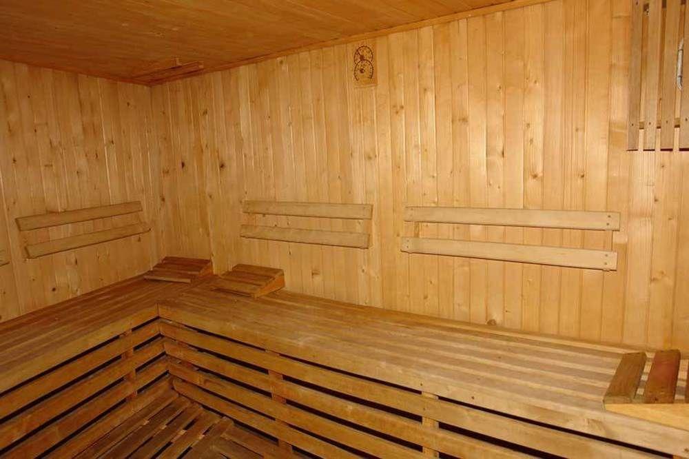 Amelia Zdroj Medical & Spa Iwonicz-Zdrój Екстериор снимка
