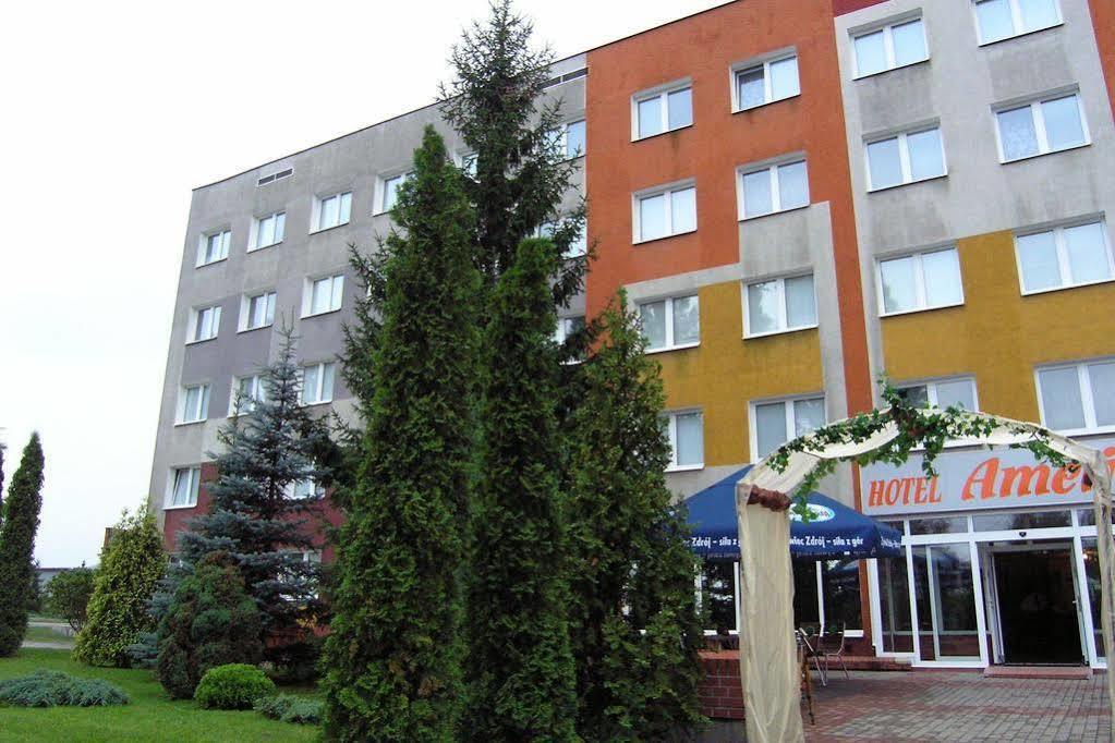 Amelia Zdroj Medical & Spa Iwonicz-Zdrój Екстериор снимка